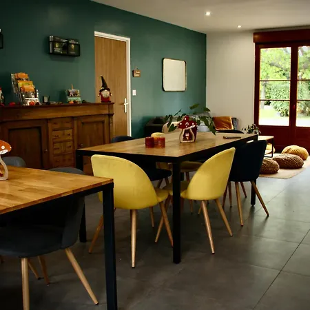 Les D'halatte 3* Fleurines